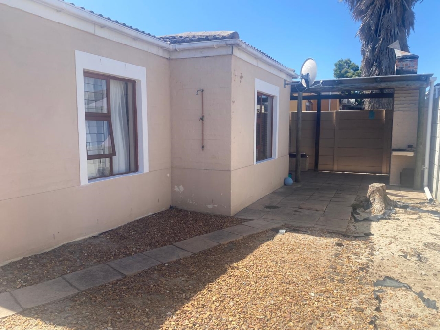 2 Bedroom Property for Sale in Hunters Creek Western Cape